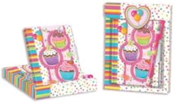 Фото - Блокнот дитячий на замочку в подар.коробочці з ручкою 150x110mm, 70g, 56 л, тістечка 36308 Фото - Блокнот дитячий на замочку в подар.коробочці з ручкою 150x110mm, 70g, 56 л, тістечка 36308