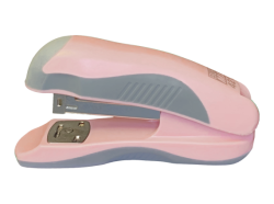 Фото - Степлер пластиковий, PASTEL, 20арк., (скоби №24, 26), 111х62х32 мм, рожевий 63631