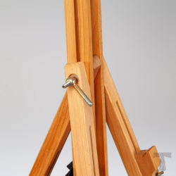 Фото - Мольберт-тринога TART ТМ-1, вис.1850 мм,МАКС вис. роботи: 1100 мм,Габ. скл: 900х130х80мм.Вага: 1,7 к 56166 Фото - Мольберт-тринога TART ТМ-1, вис.1850 мм,МАКС вис. роботи: 1100 мм,Габ. скл: 900х130х80мм.Вага: 1,7 к 56166