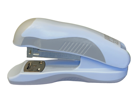 Фото - Степлер пластиковий, PASTEL, 20арк., (скоби №24, 26), 111х62х32 мм, блакитний 63632