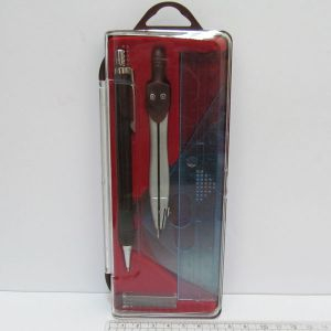 Фото - Готовальня красная подложка 7 предметов IMG_2128 26358 Фото - Готовальня красная подложка 7 предметов IMG_2128 26358