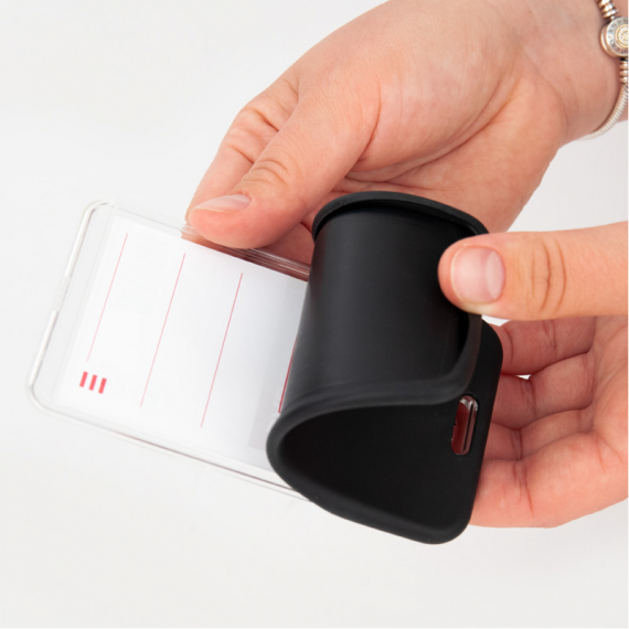 Фото - Бейдж-чохол SoftTouch матовий, чорний, 4550V(54*85мм) 47109 Фото - Бейдж-чохол SoftTouch матовий, чорний, 4550V(54*85мм) 47109