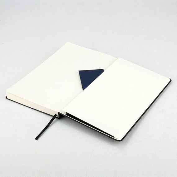 Фото - Книга записна Partner Pro, 130*210, 112арк, кл, чорна 41400