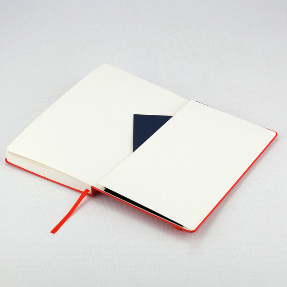 Фото - Книга записна Partner Pro, 130*210, 112арк, кл, червона 41399