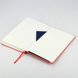 Фото - Книга записна Partner Pro, 130*210, 112арк, кл, червона 41399